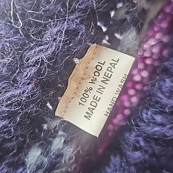 Wool Sweater - Picture 5 of 6